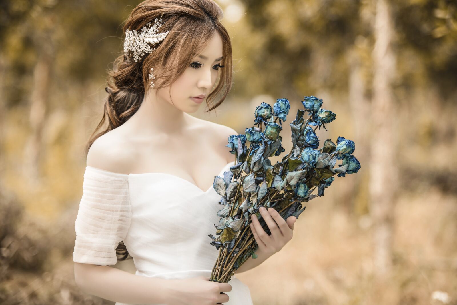 Nikon D810 sample photo. Character, forest, woman photography