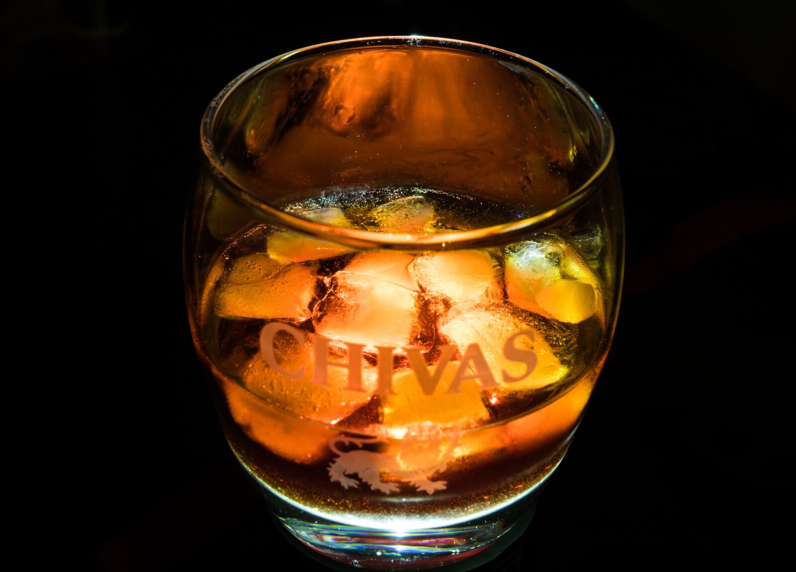 Sony DT 16-50mm F2.8 SSM sample photo. Chivas, whisky photography