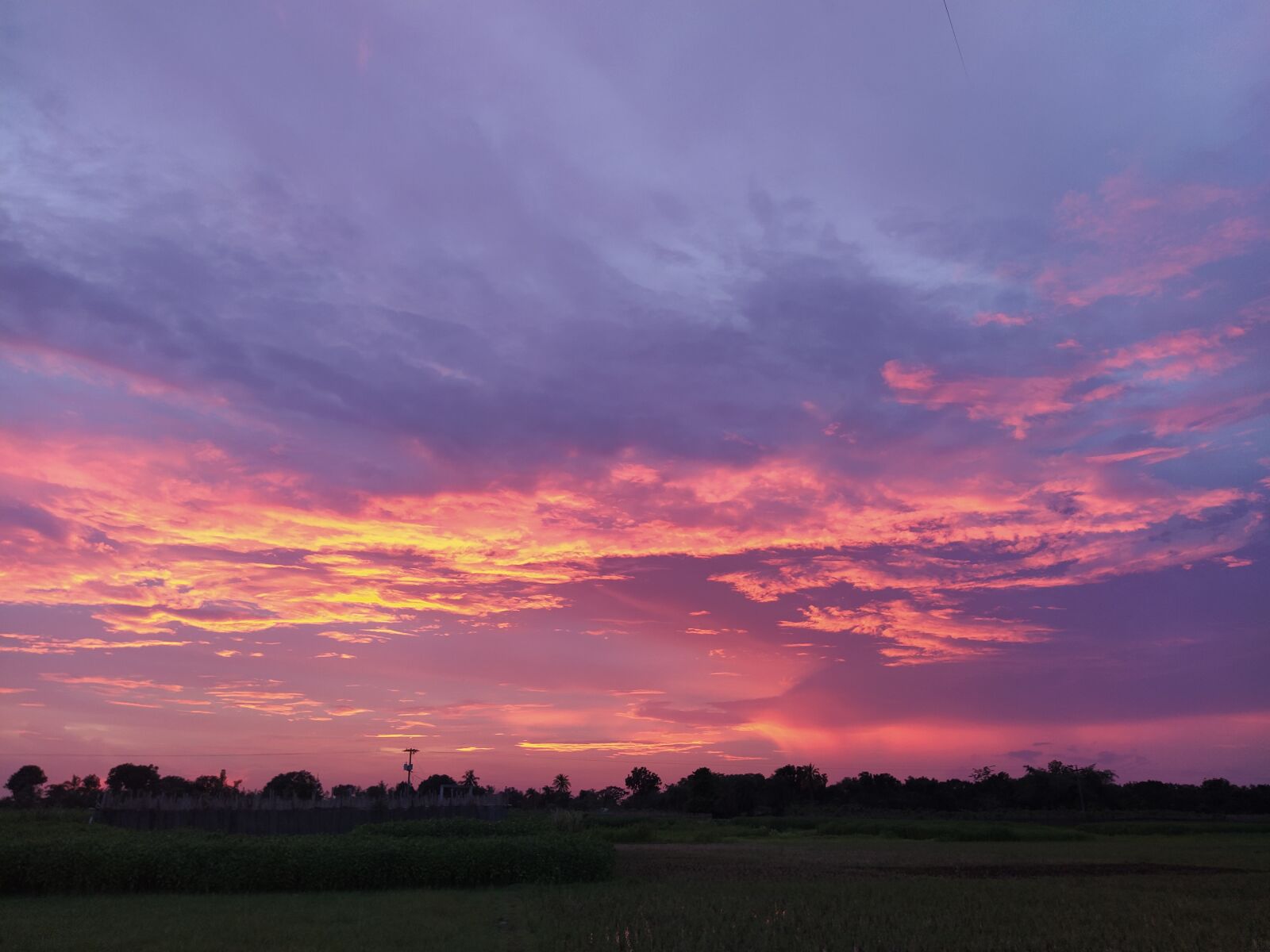 Xiaomi Mi A3 sample photo. Sunset, cloudy sky, evening photography