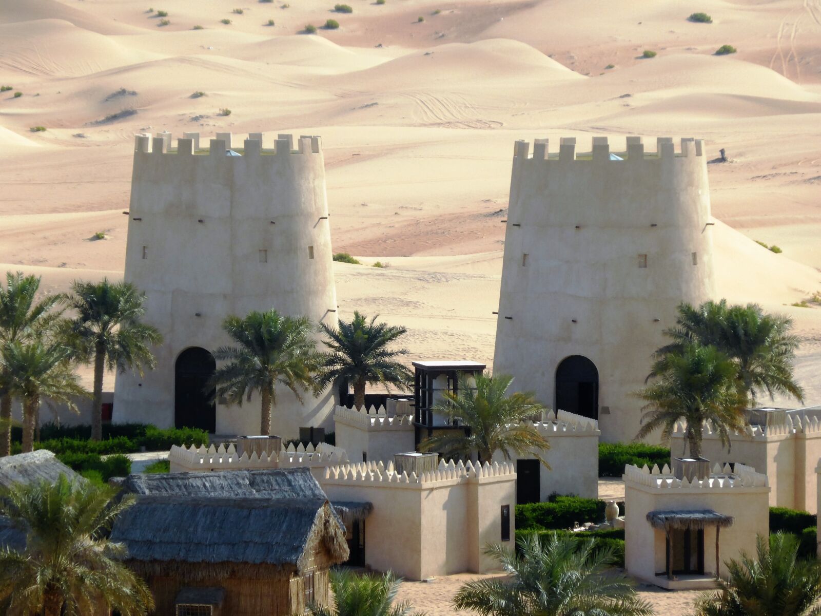 Panasonic Lumix DMC-ZS30 (Lumix DMC-TZ40) sample photo. Tower, desert, fortress photography