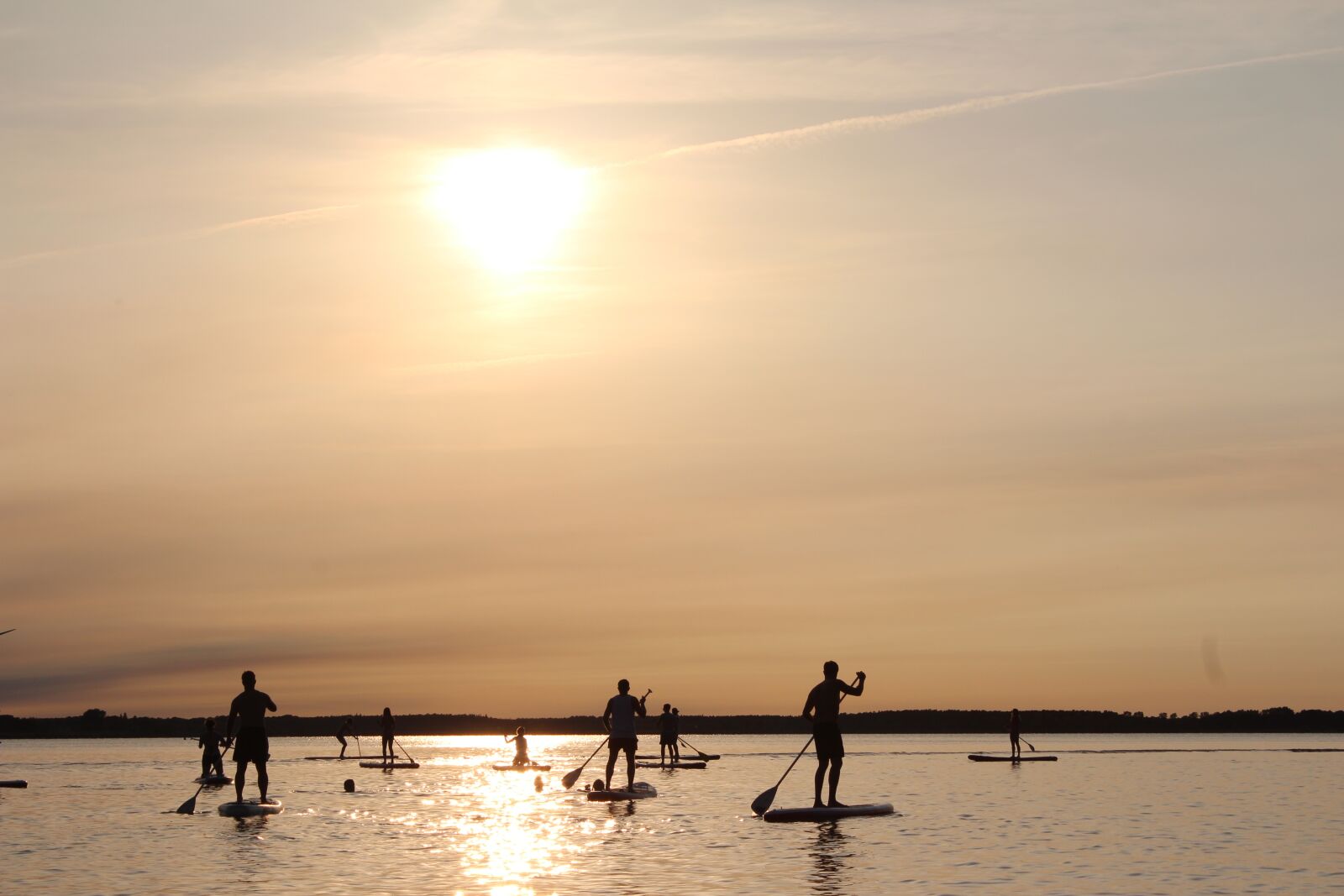 Canon EOS 600D (Rebel EOS T3i / EOS Kiss X5) sample photo. Stand up paddle, paddle photography