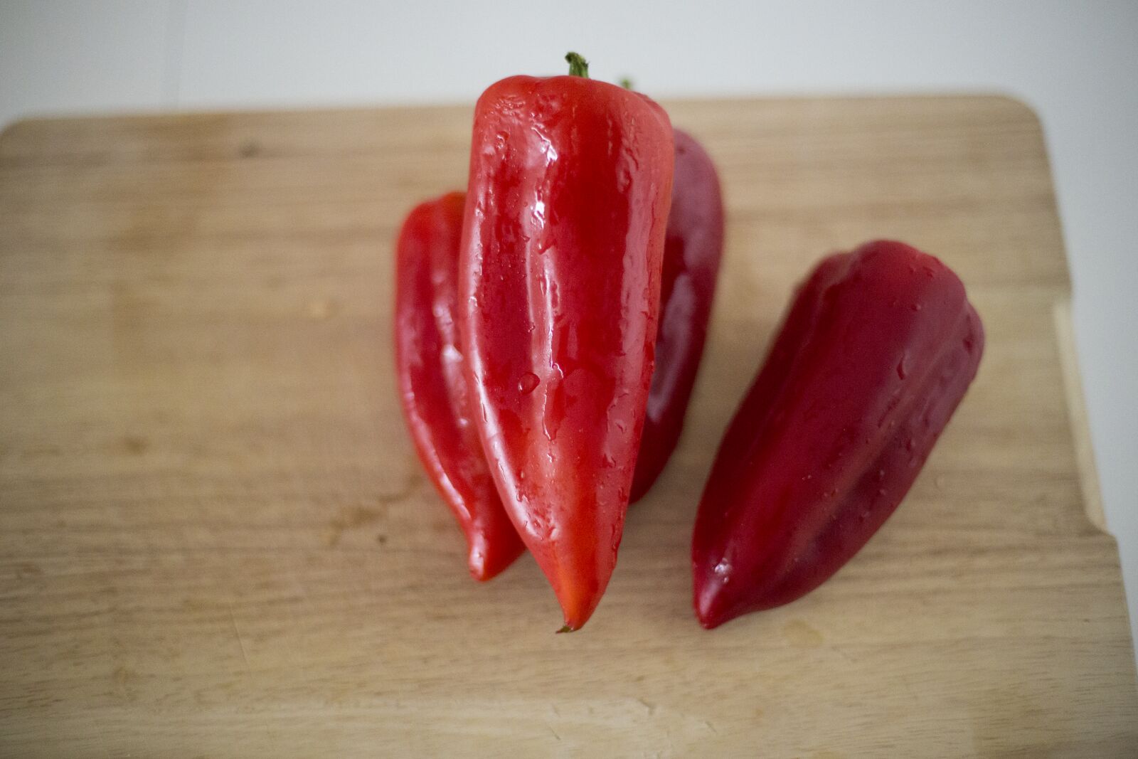 Canon EOS 6D + Canon EF 50mm F1.4 USM sample photo. Bell, pepper, cooking, food photography