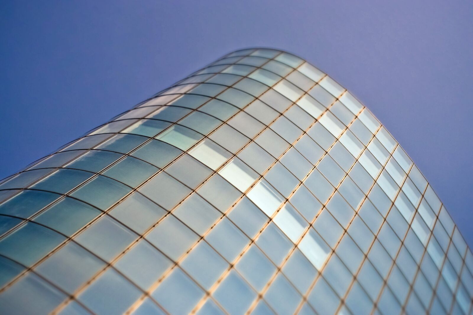 Olympus OM-D E-M10 sample photo. Architecture, skyscraper, glass facades photography