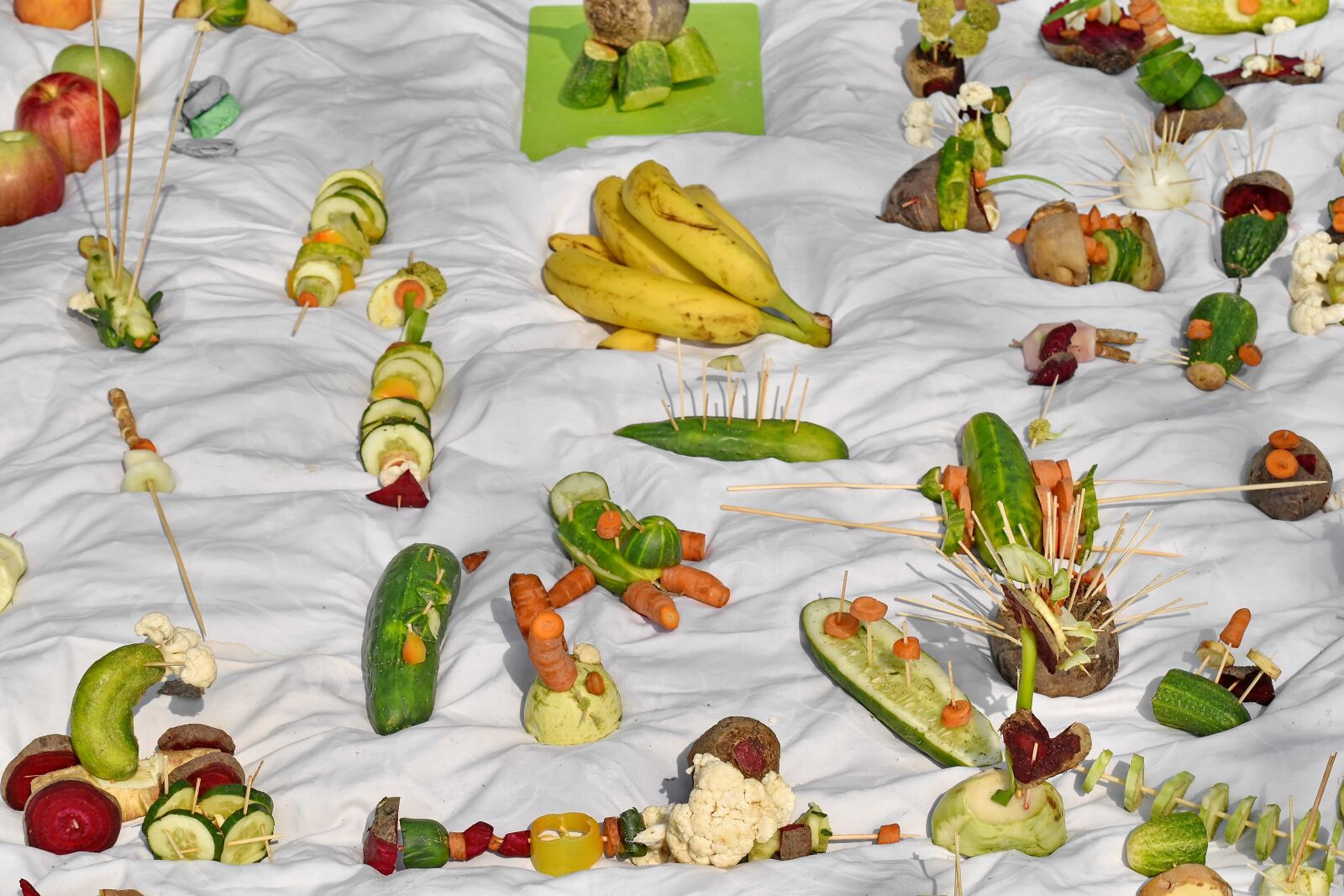 Nikon D5500 sample photo. Decoration, food, handkerchief, meal photography