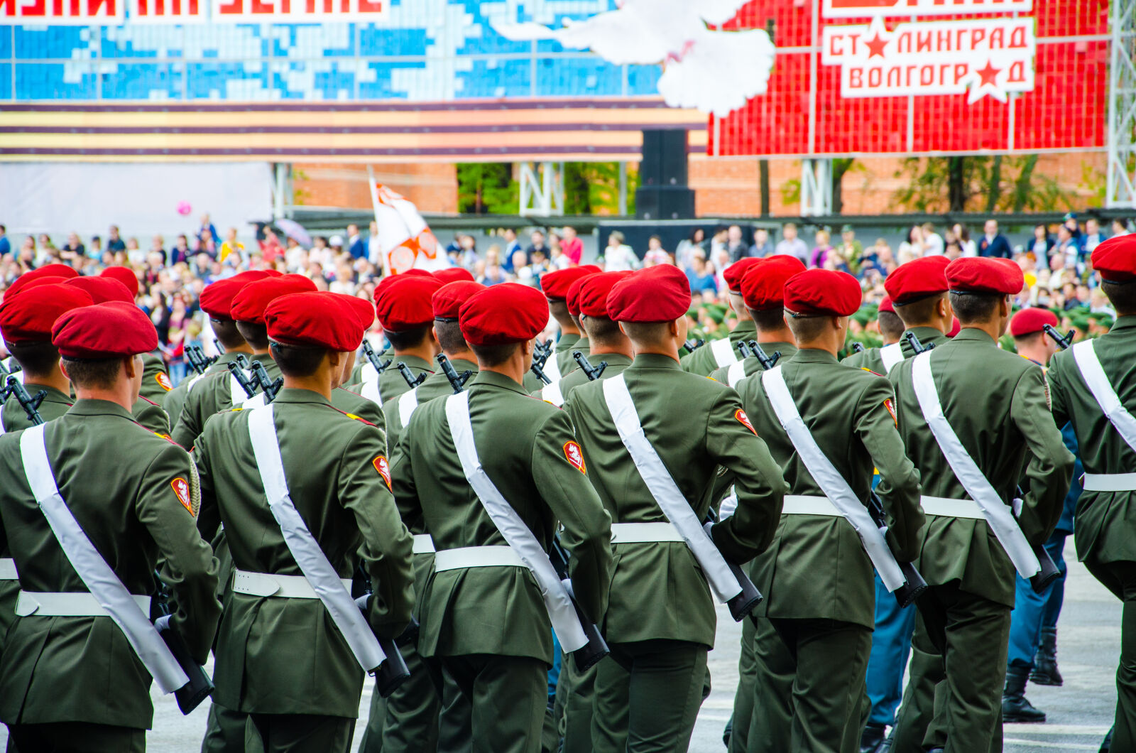 Nikon D5100 sample photo. Blur, close, up, crowd photography