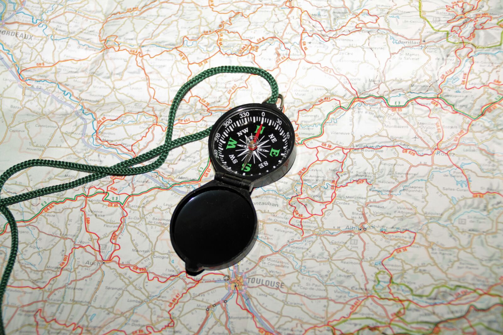 Canon EOS 7D sample photo. Compass, map, cartography photography