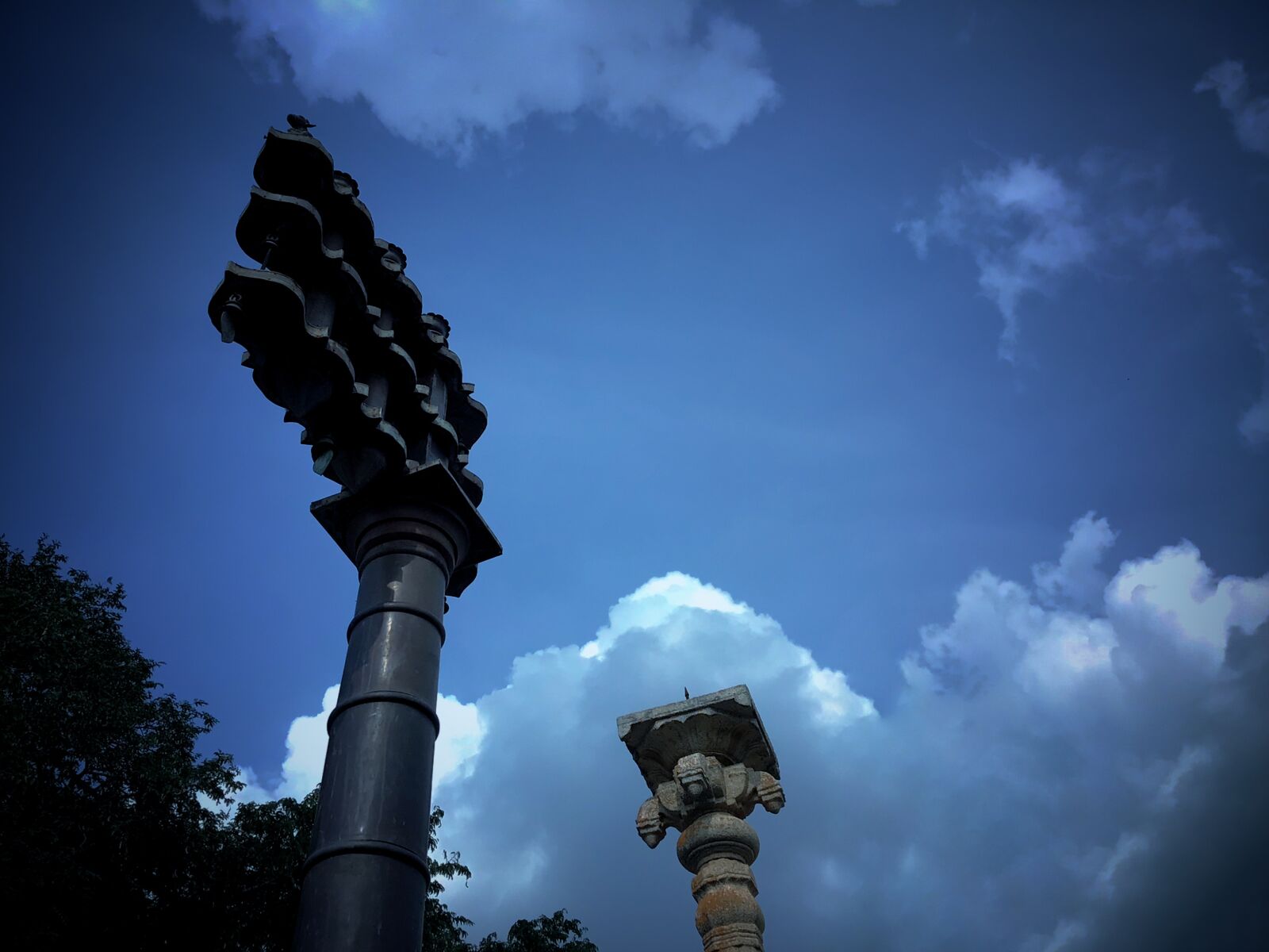 Apple iPad (7th generation) sample photo. India, hinduism, temple premises photography