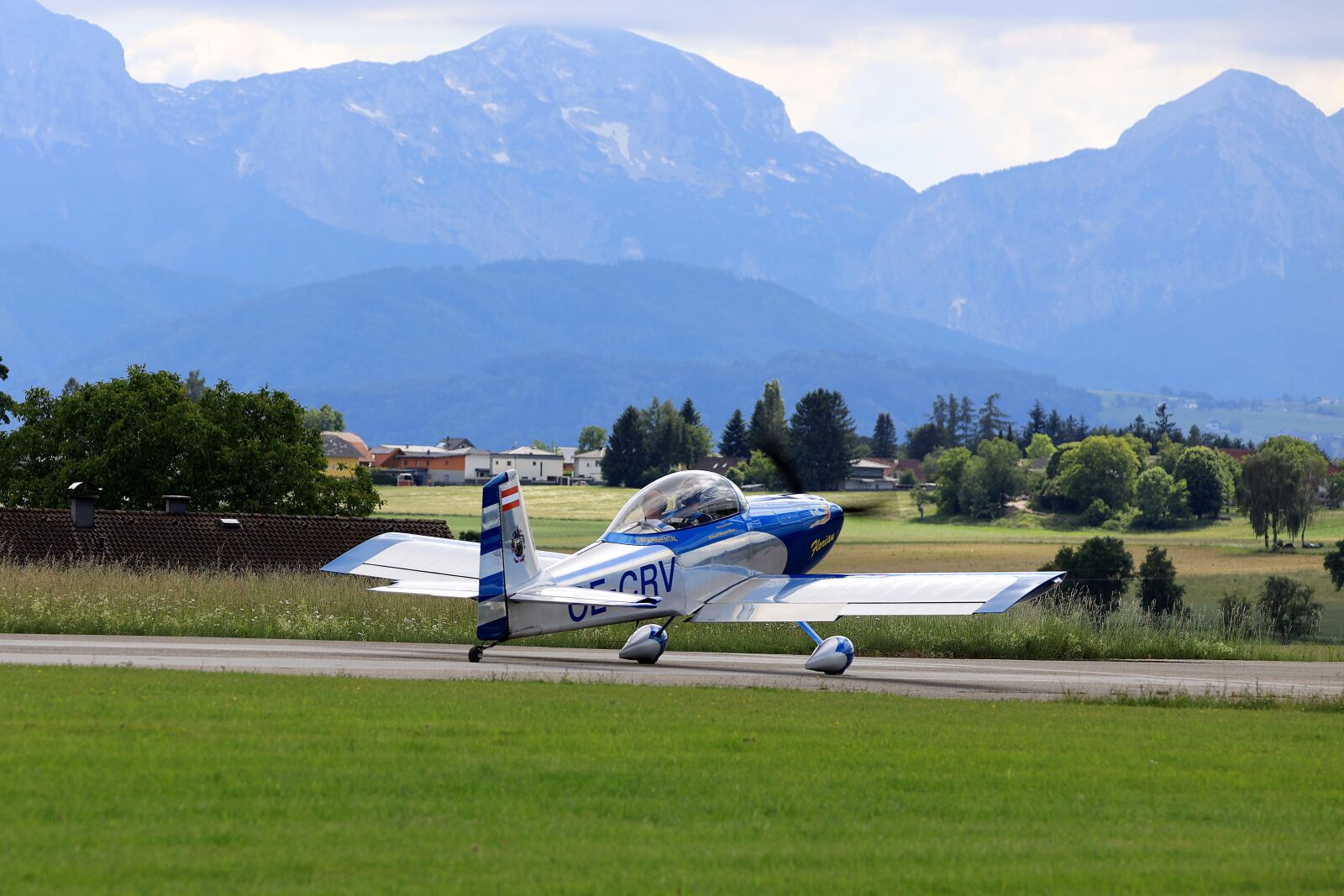 150-600mm F5-6.3 DG OS HSM | Contemporary 015 sample photo. Sport aircraft, light aircraft photography