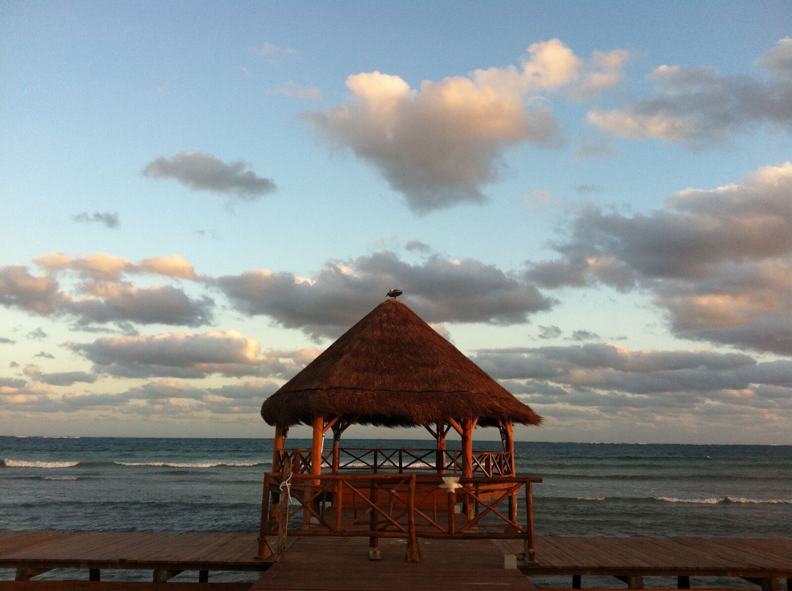 Apple iPhone 4 sample photo. Beach, vacation, ocean photography