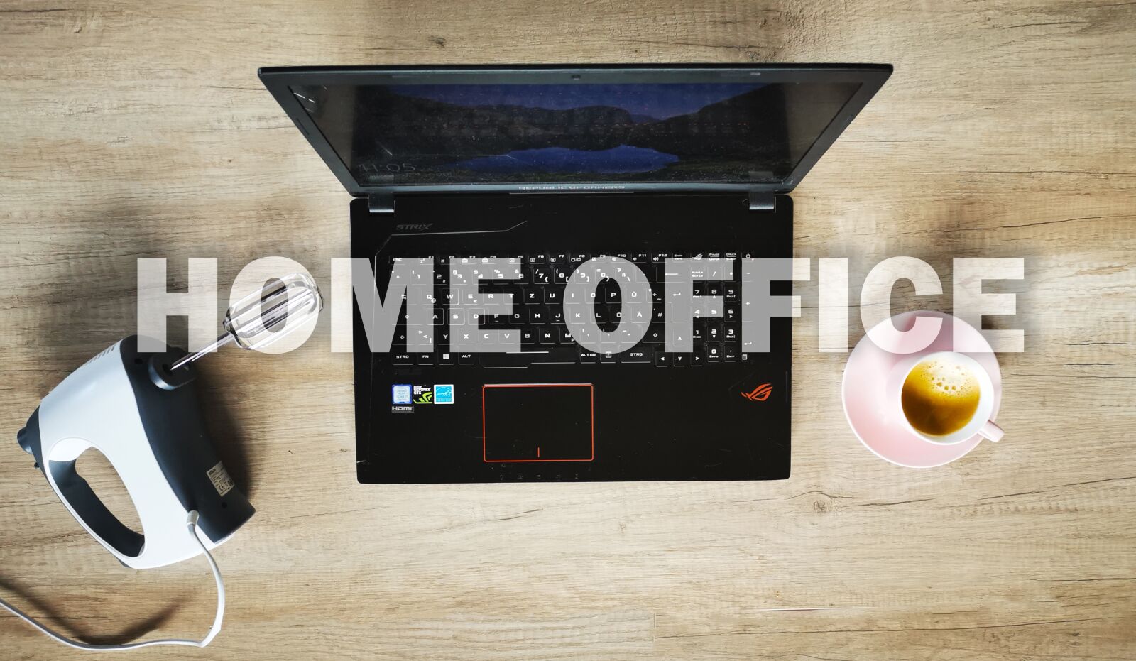 HUAWEI P30 sample photo. Home office, laptop, computer photography