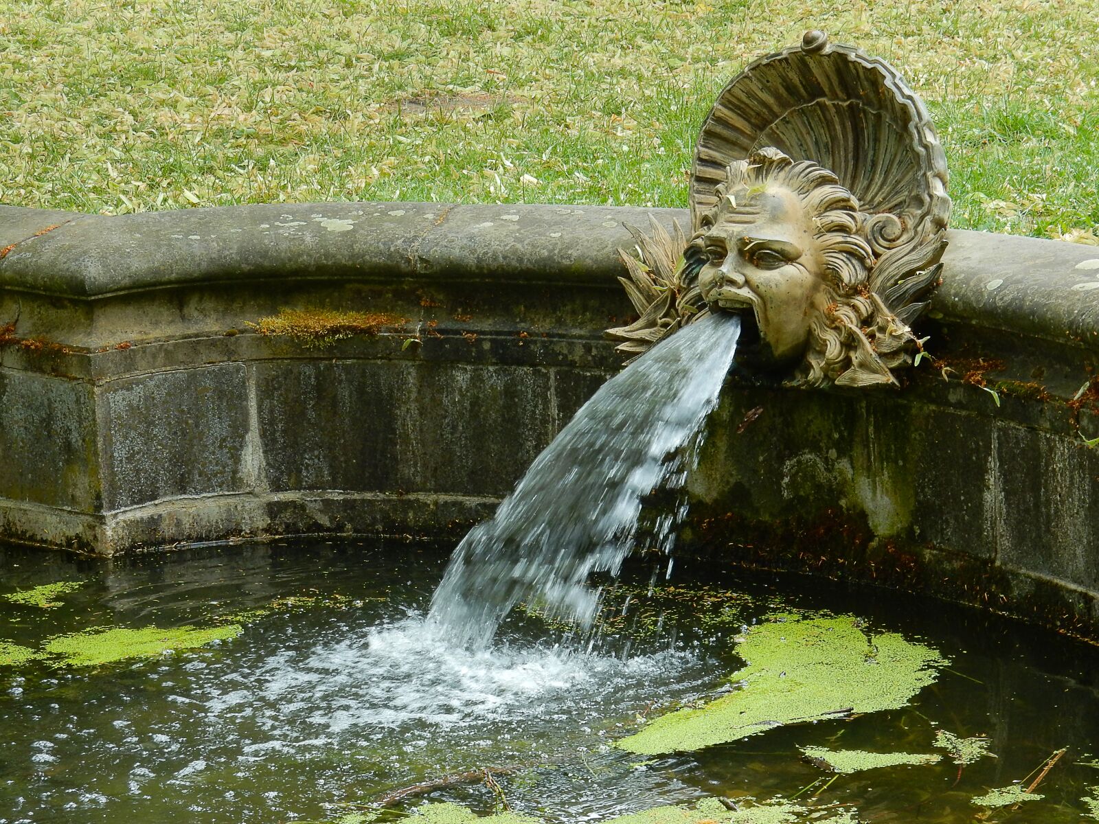 Nikon Coolpix S9900 sample photo. Berlin, potsdam, fountain photography