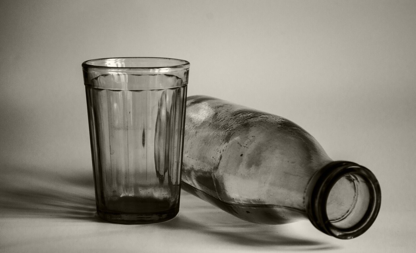 Nikon D5100 sample photo. Glass, bottle, black and photography