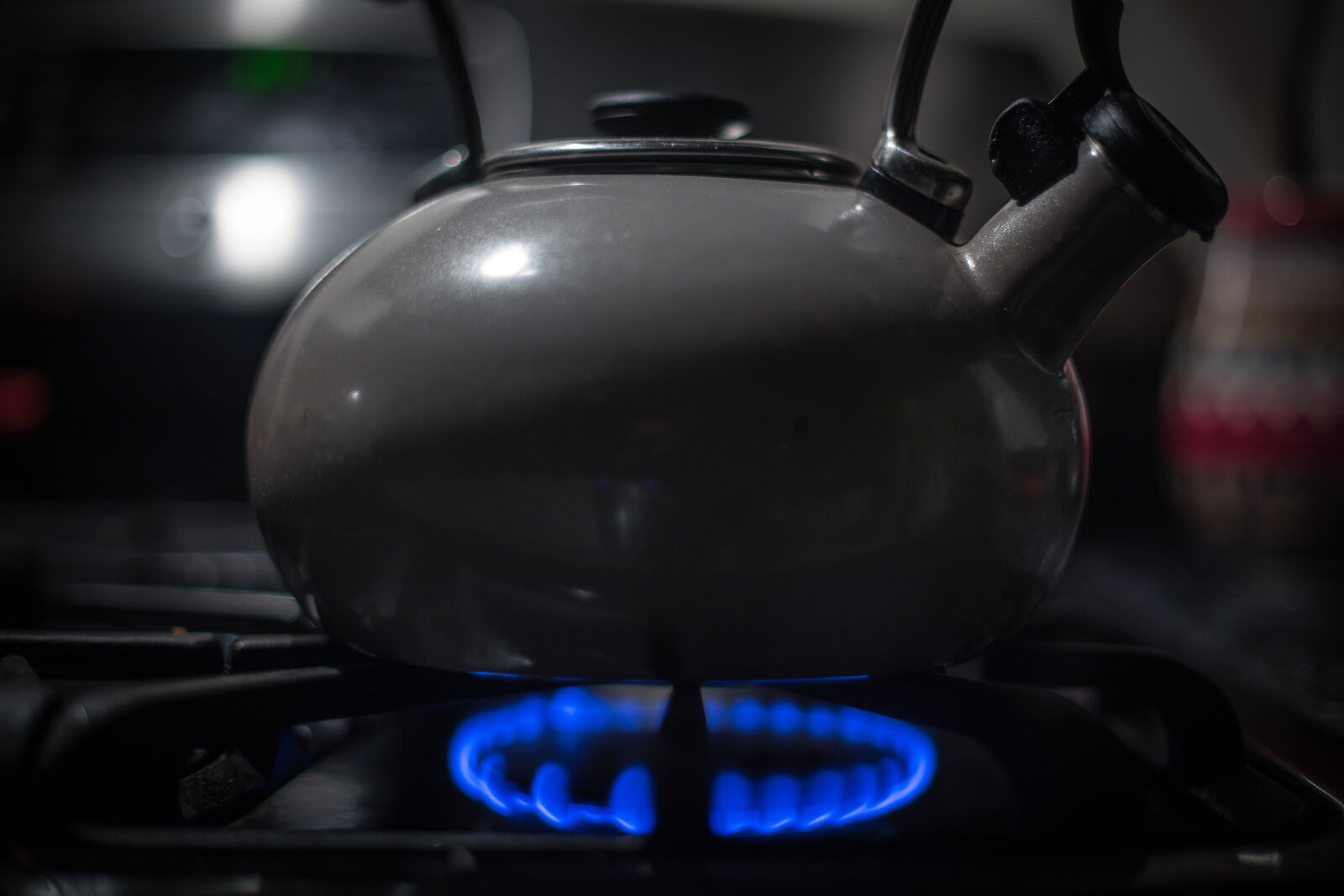 Canon EOS 6D + Canon EF 50mm F1.4 USM sample photo. Flame, food, heat, household photography