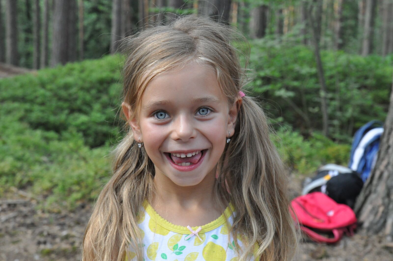 Nikon D90 sample photo. Child, forest, nature photography