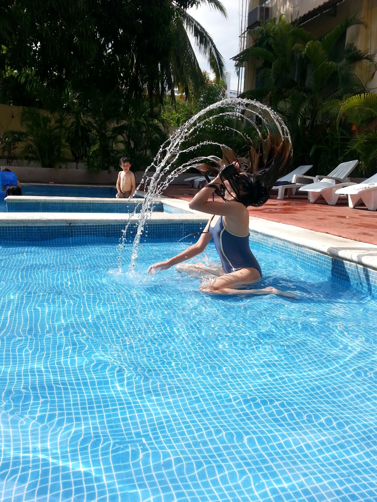 Samsung Galaxy S3 sample photo. Pool, children, fun photography