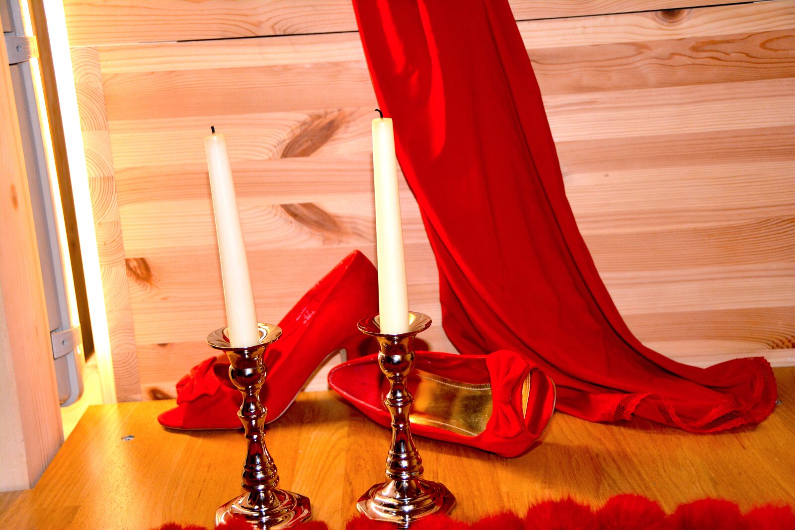 Nikon D7100 sample photo. Candles, red, heart photography
