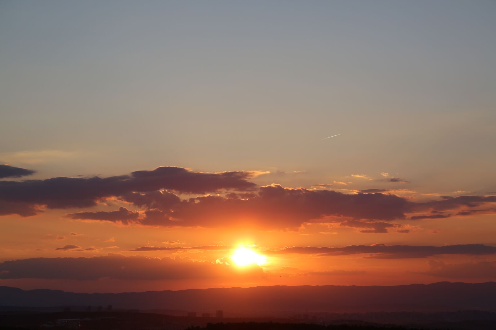 Canon EF 24-105mm F4L IS USM sample photo. Sunset, in the evening photography