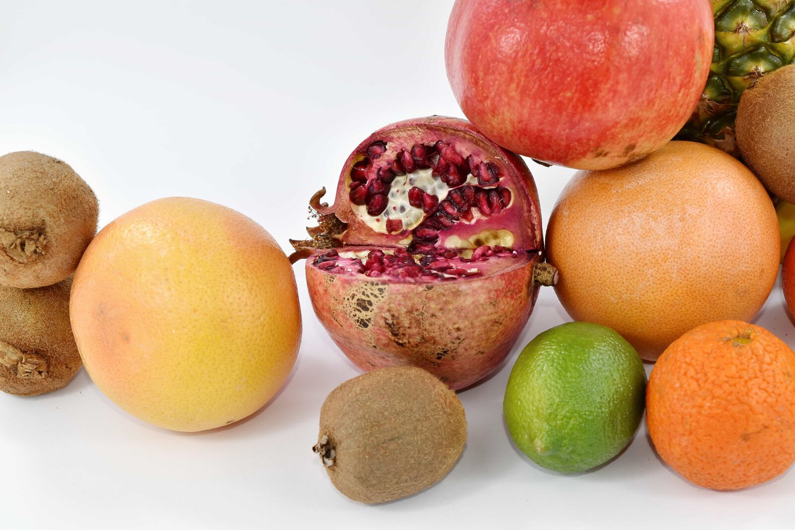 Nikon D5500 sample photo. Fresh, fruit, grapefruit, kiwi photography