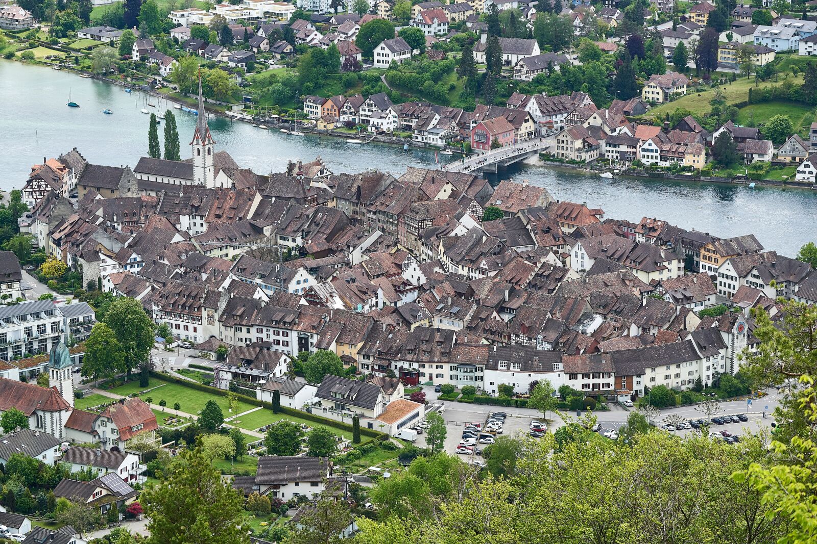 Sony FE 100-400mm F4.5-5.6 GM OSS sample photo. Stein am rhein, roofs photography