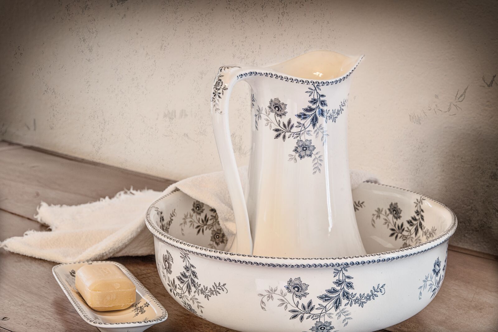 Nikon D800 sample photo. Washbasin, broc, toilet service photography