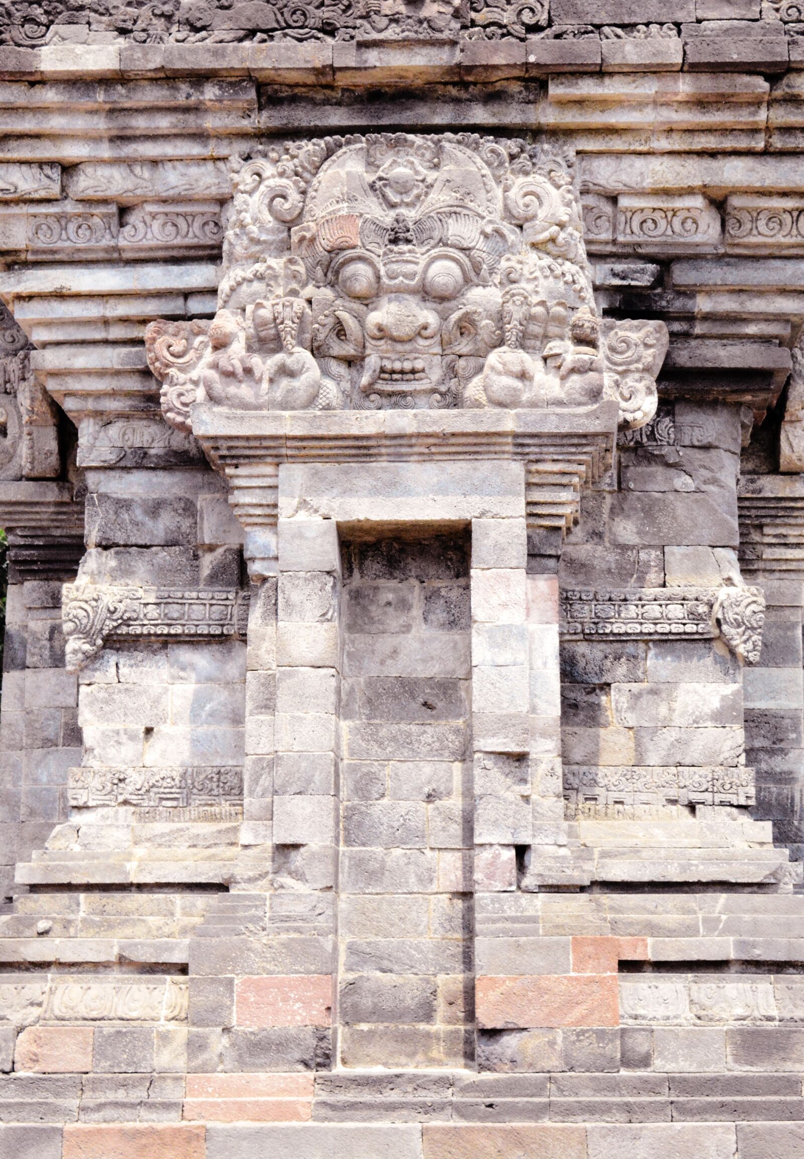 Nikon D5200 sample photo. Sculpture, archaeology, heritage photography