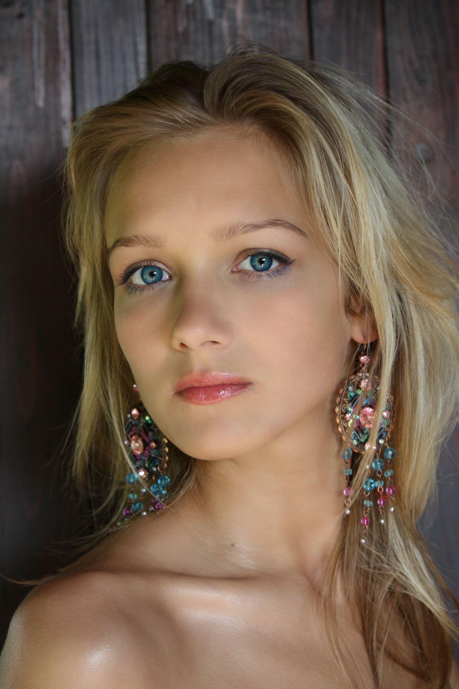 Canon EOS 450D (EOS Rebel XSi / EOS Kiss X2) sample photo. Girl, beauty, charm photography