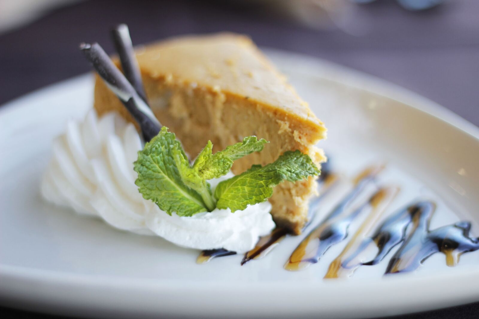 Canon EOS 550D (EOS Rebel T2i / EOS Kiss X4) sample photo. Dessert, sweet, delicious photography