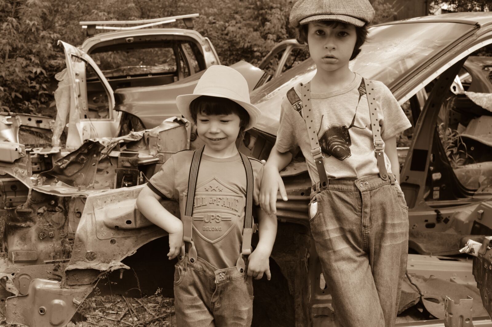 Nikon D3200 sample photo. Dump, boys, workshop photography