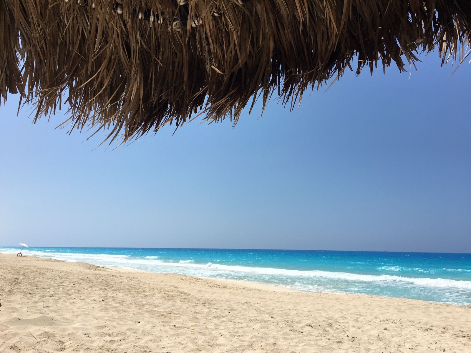 Apple iPhone 6s sample photo. Beach, blue, sand photography