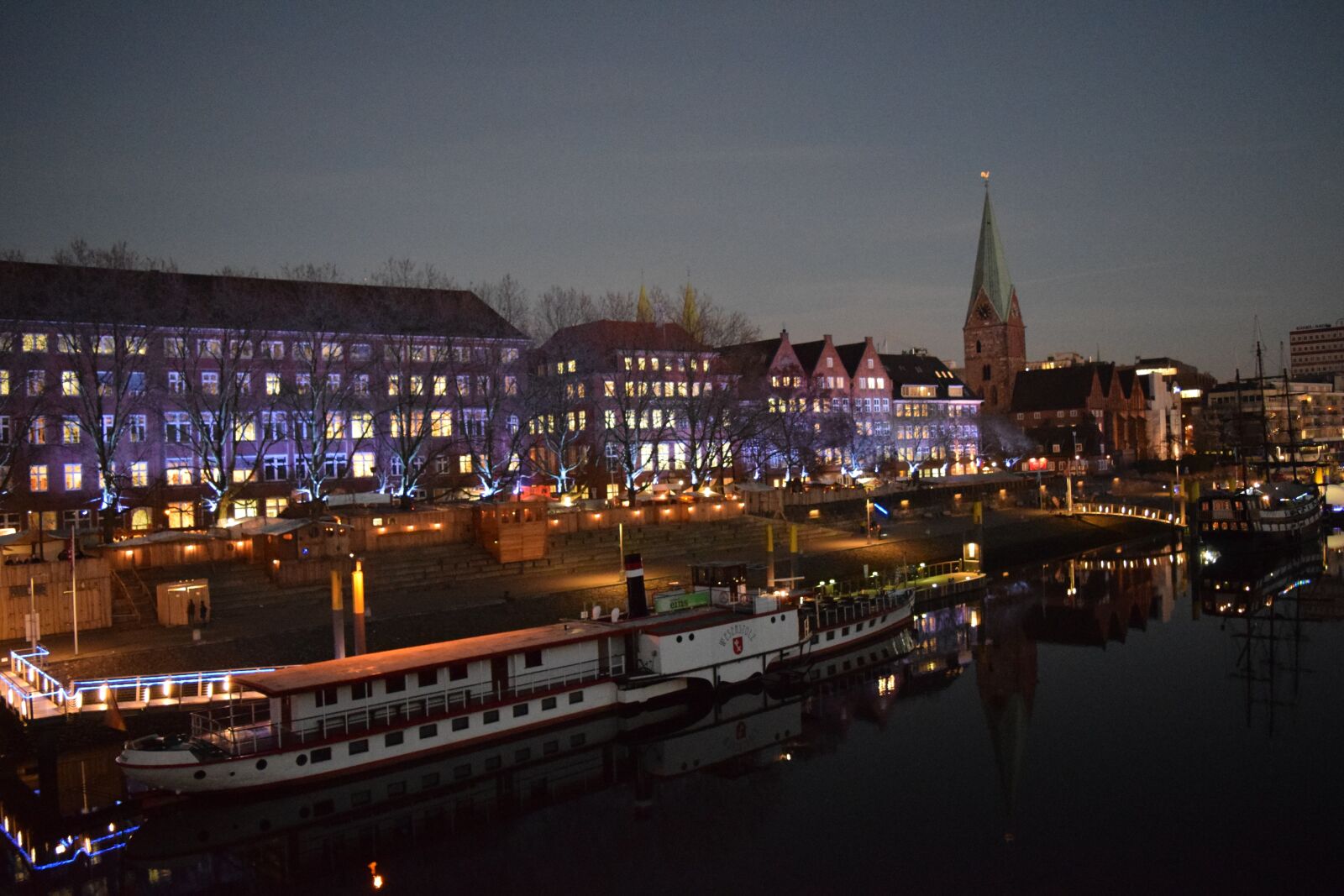 Nikon D3300 sample photo. Bremen, kill, christmas market photography