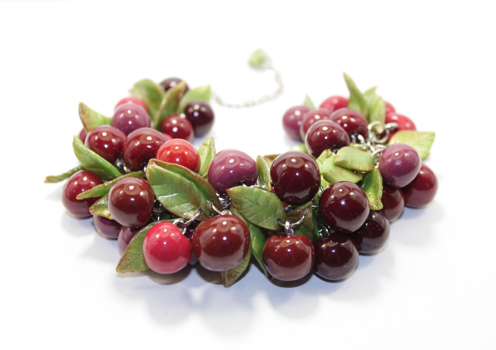 Canon EOS 500D (EOS Rebel T1i / EOS Kiss X3) sample photo. Cherry, red, berry photography