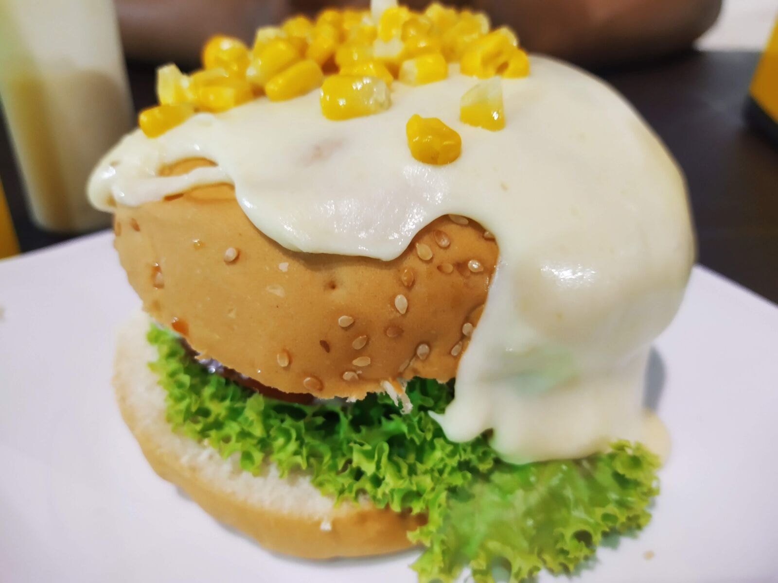 Xiaomi Redmi Note 7 sample photo. Burger, food, meat photography