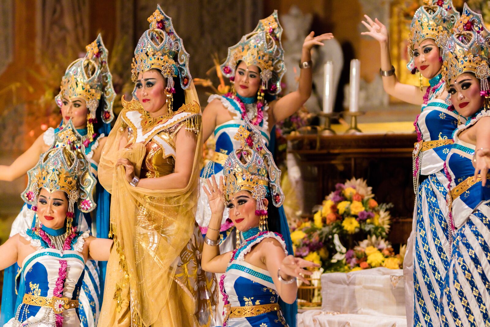Sigma 85mm F1.4 DG HSM Art sample photo. Dancer, traditional, dance photography