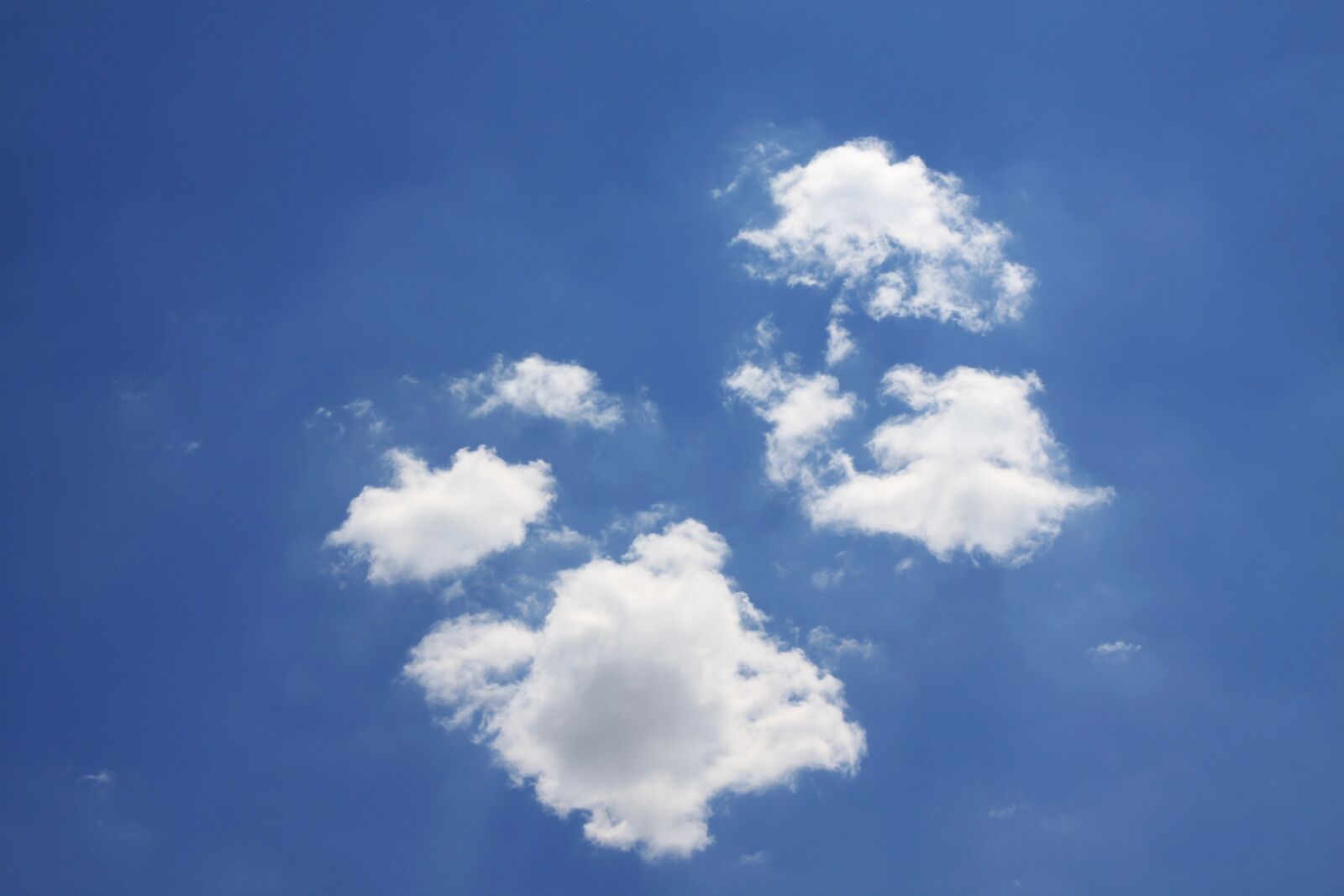 Canon EOS 50D sample photo. Clouds, sky, blue photography