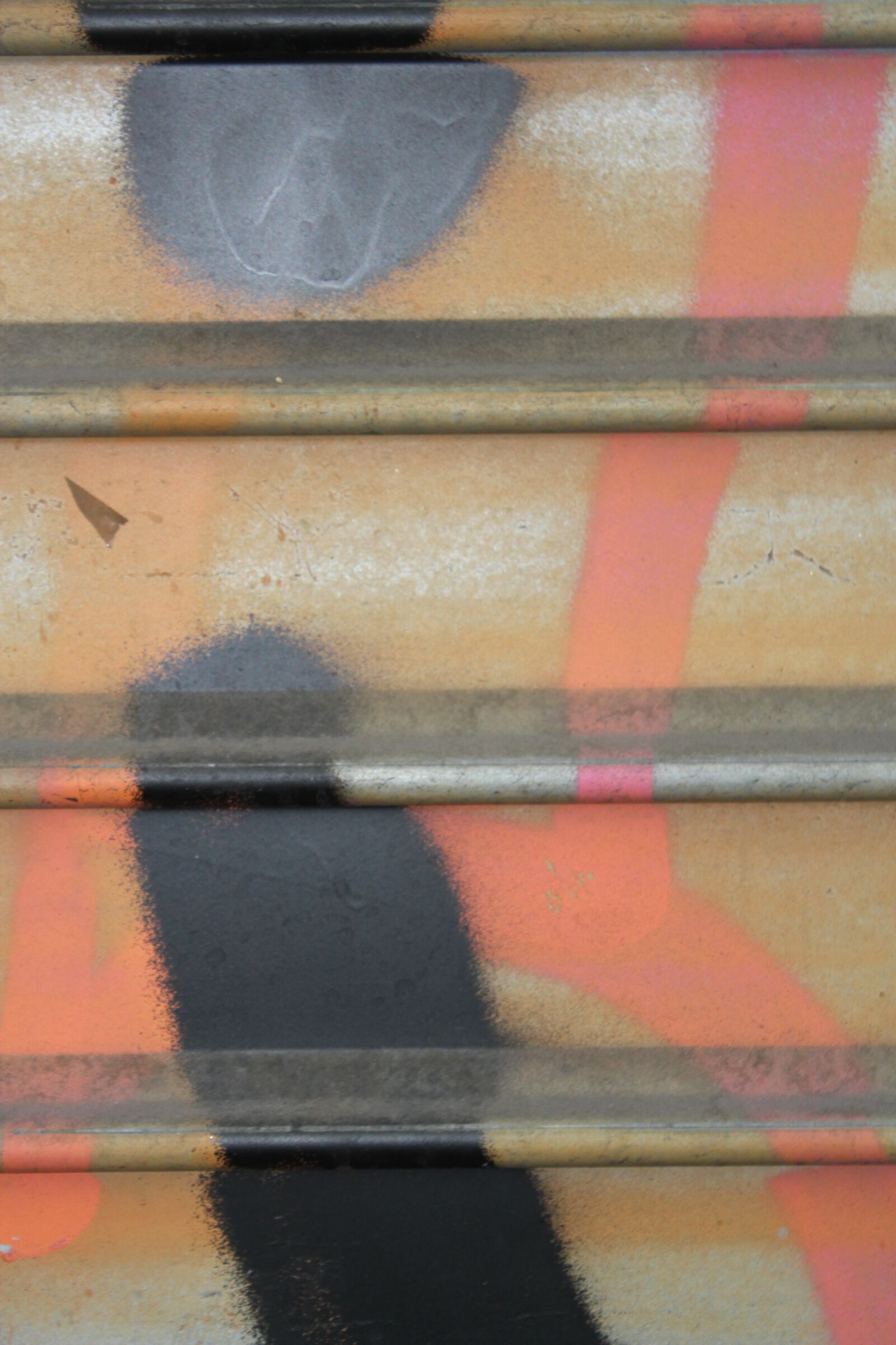 Canon EOS 550D (EOS Rebel T2i / EOS Kiss X4) sample photo. Irons, gate, metal photography