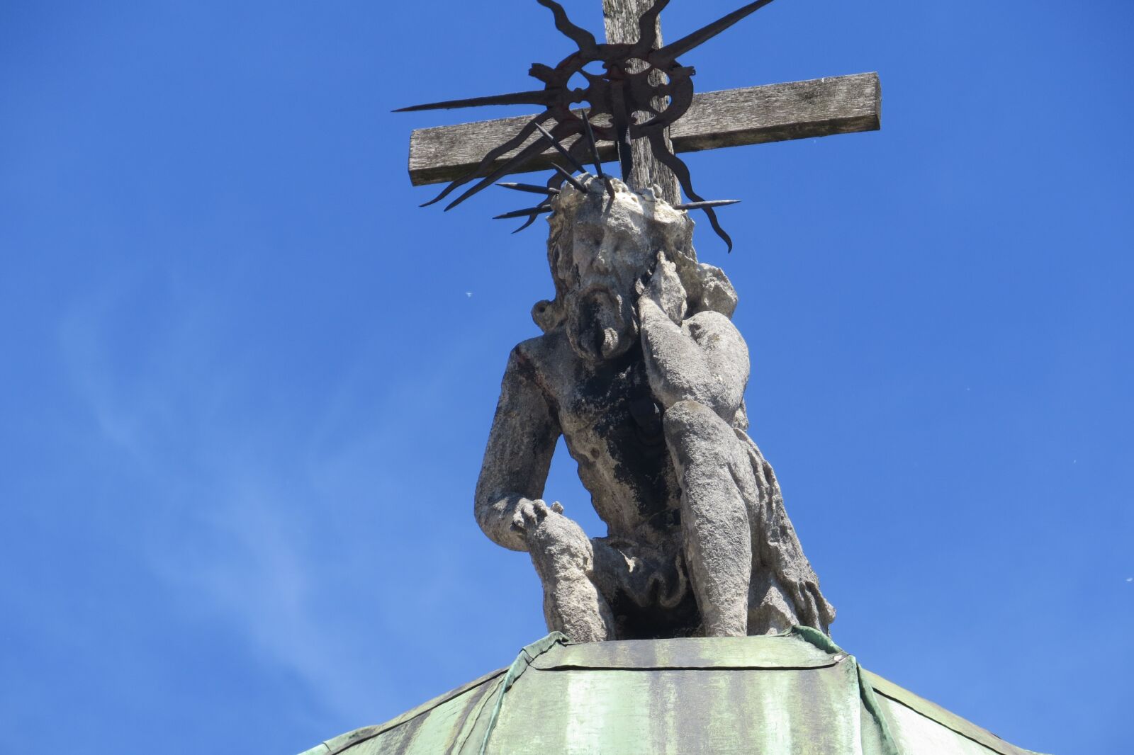 Canon PowerShot SX50 HS sample photo. Lviv, jesus, cross photography