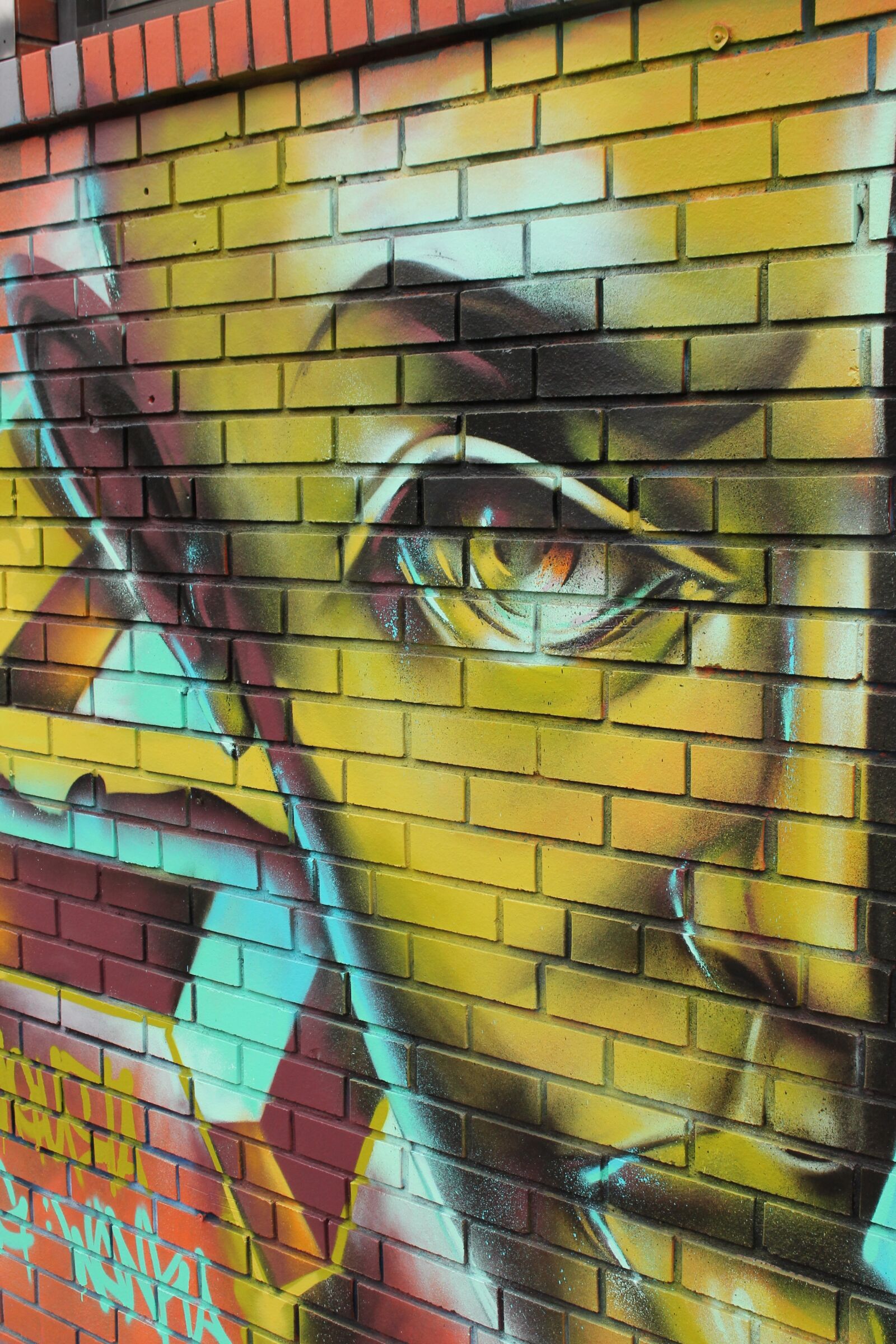 Canon EOS 1100D (EOS Rebel T3 / EOS Kiss X50) sample photo. Graffiti, art, street art photography