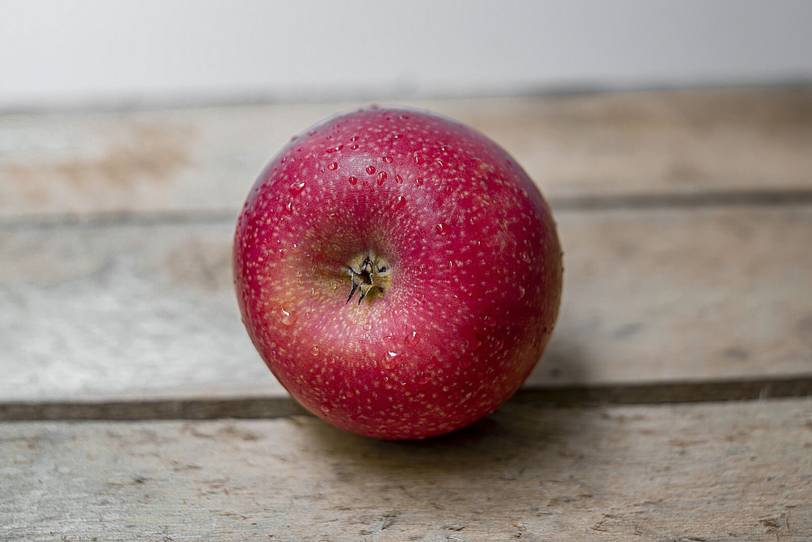 Nikon D600 sample photo. Apple, drops of water photography