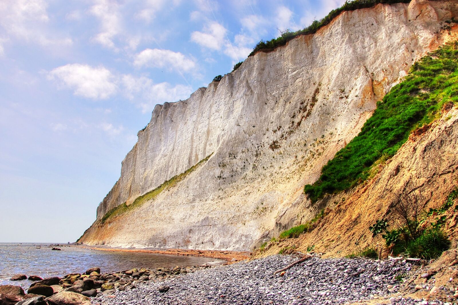 Nikon D40 sample photo. White cliffs, m n photography