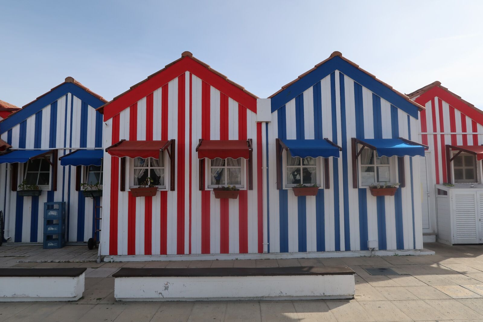 Canon PowerShot G7 X Mark II sample photo. Aveiro, listras, casas photography