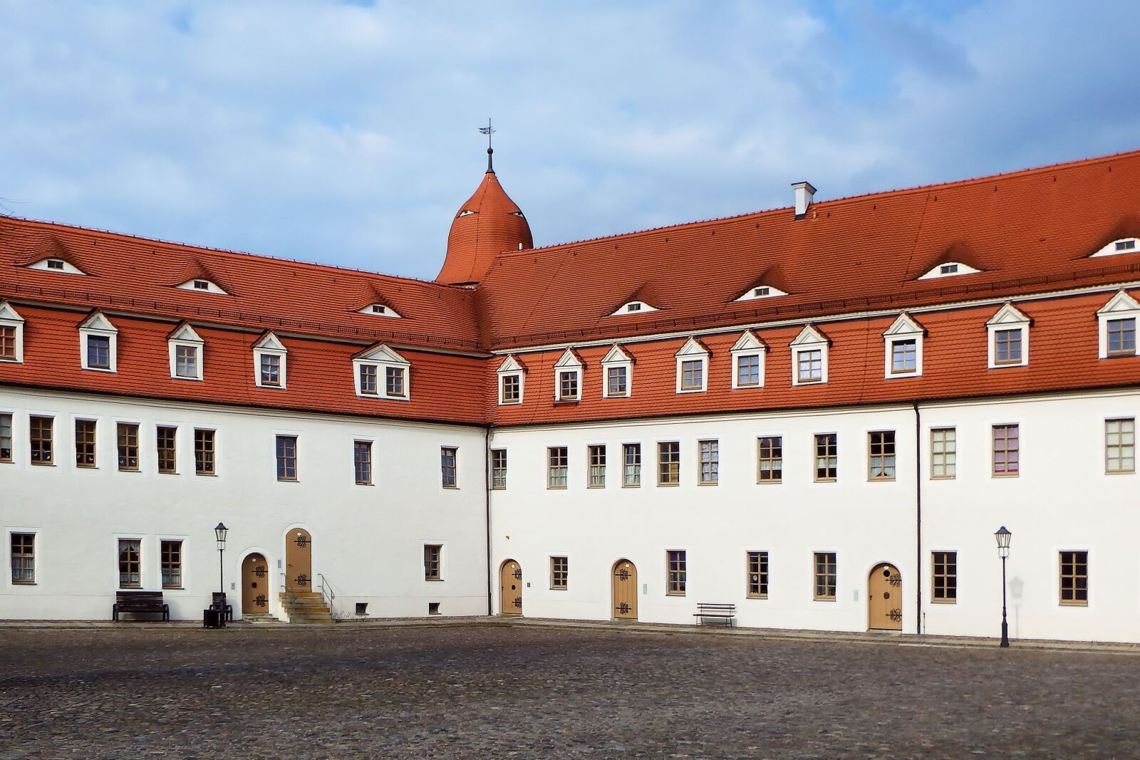 Fujifilm FinePix SL1000 sample photo. Castle, anna burg, saxony-anhalt photography