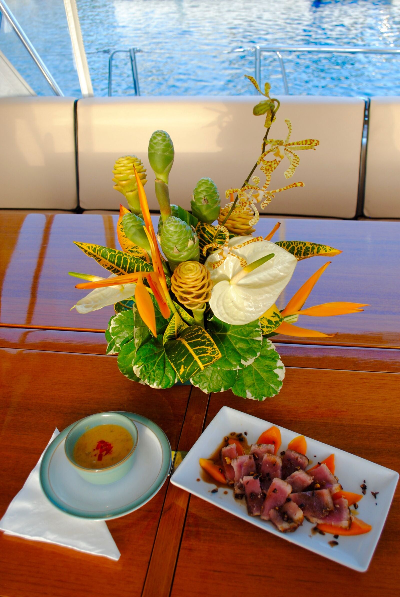 Nikon D3000 sample photo. Flowers, snack, appetizers photography