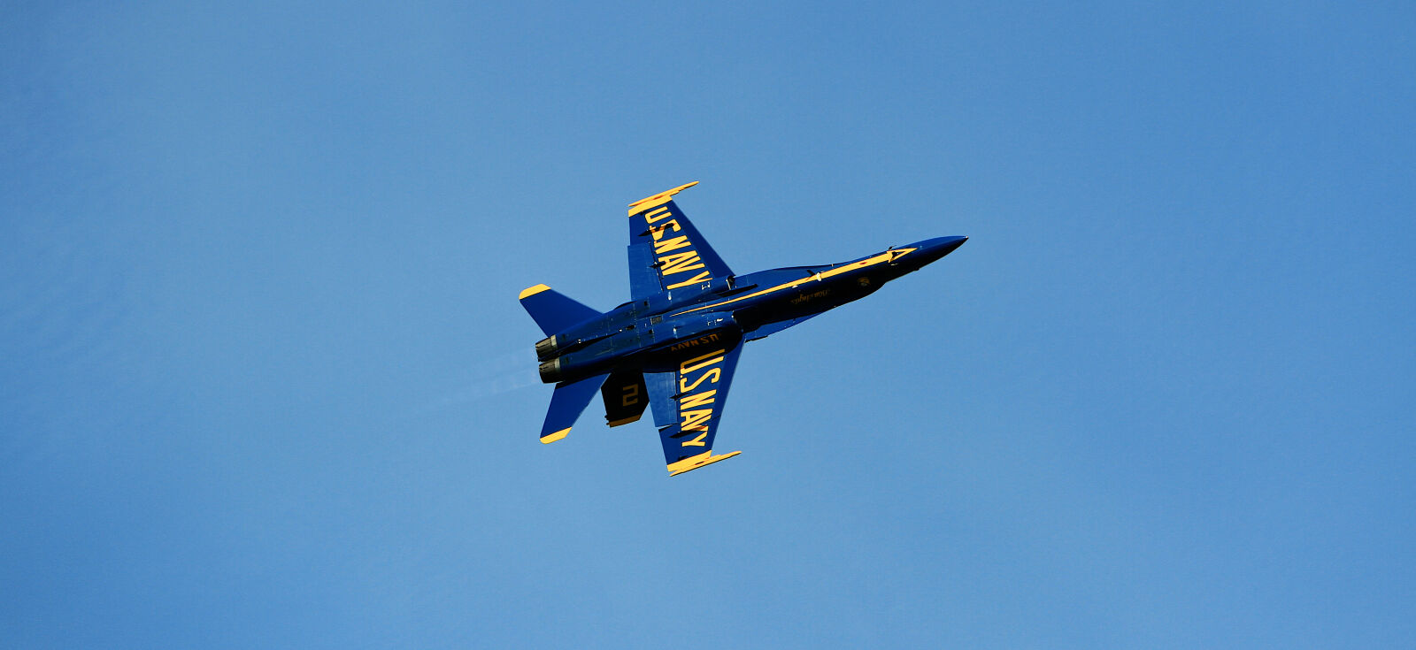 Canon EF 70-200mm F2.8L IS USM sample photo. Blue, angels, f, 18, hornet photography