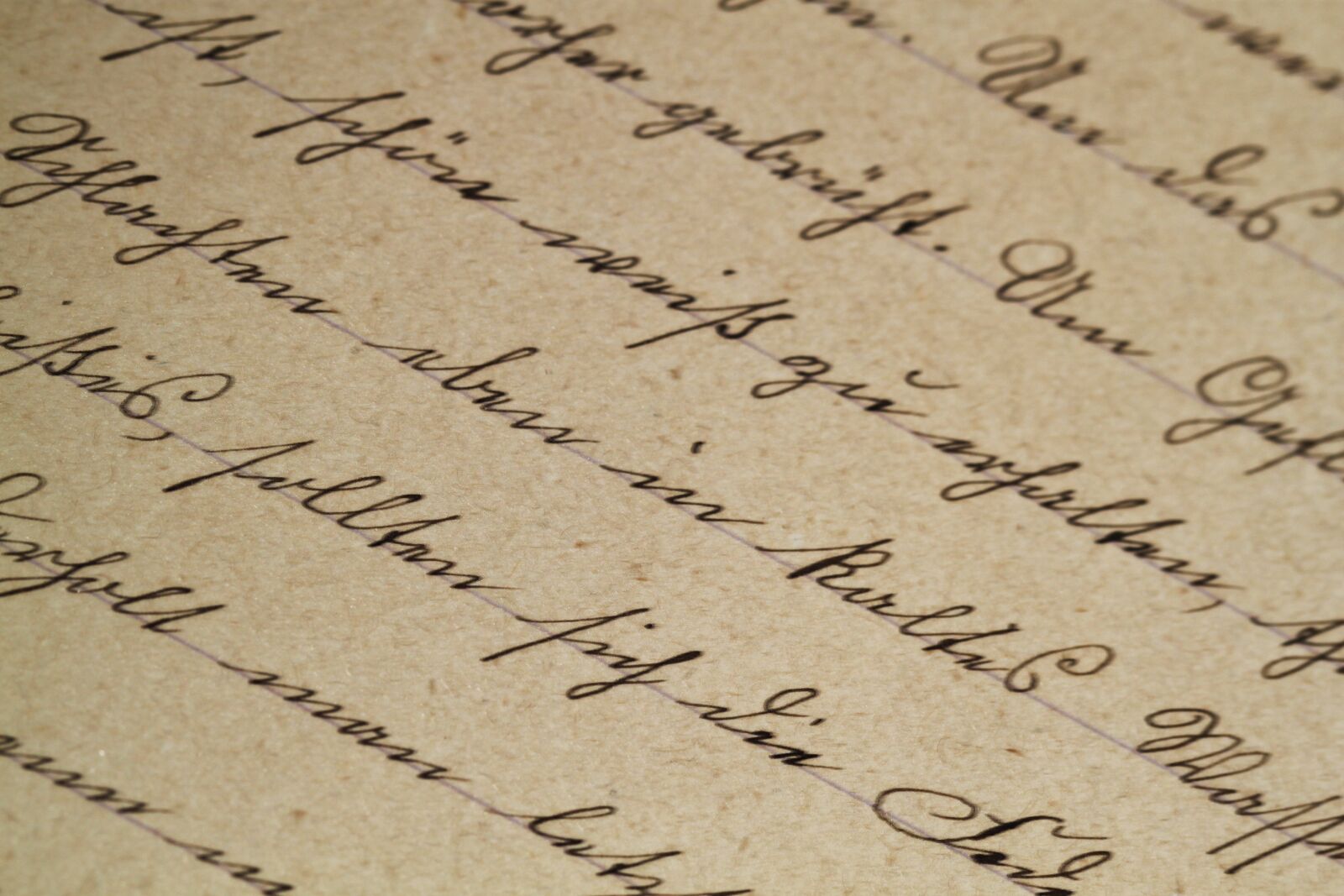 Canon EOS 500D (EOS Rebel T1i / EOS Kiss X3) sample photo. Texture, handwriting, sütterlin photography