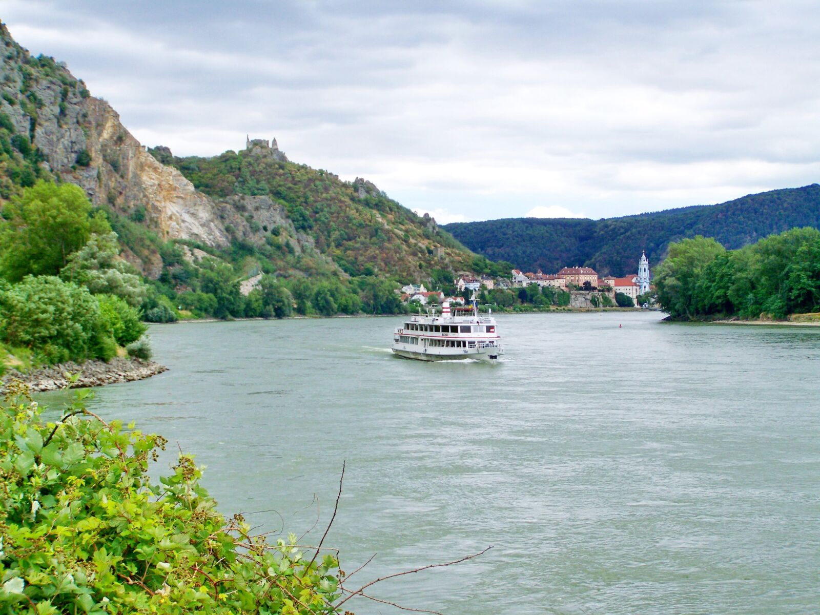 Kodak EASYSHARE ZD710 ZOOM DIGITAL CAMERA sample photo. Danube river, landscape, the photography