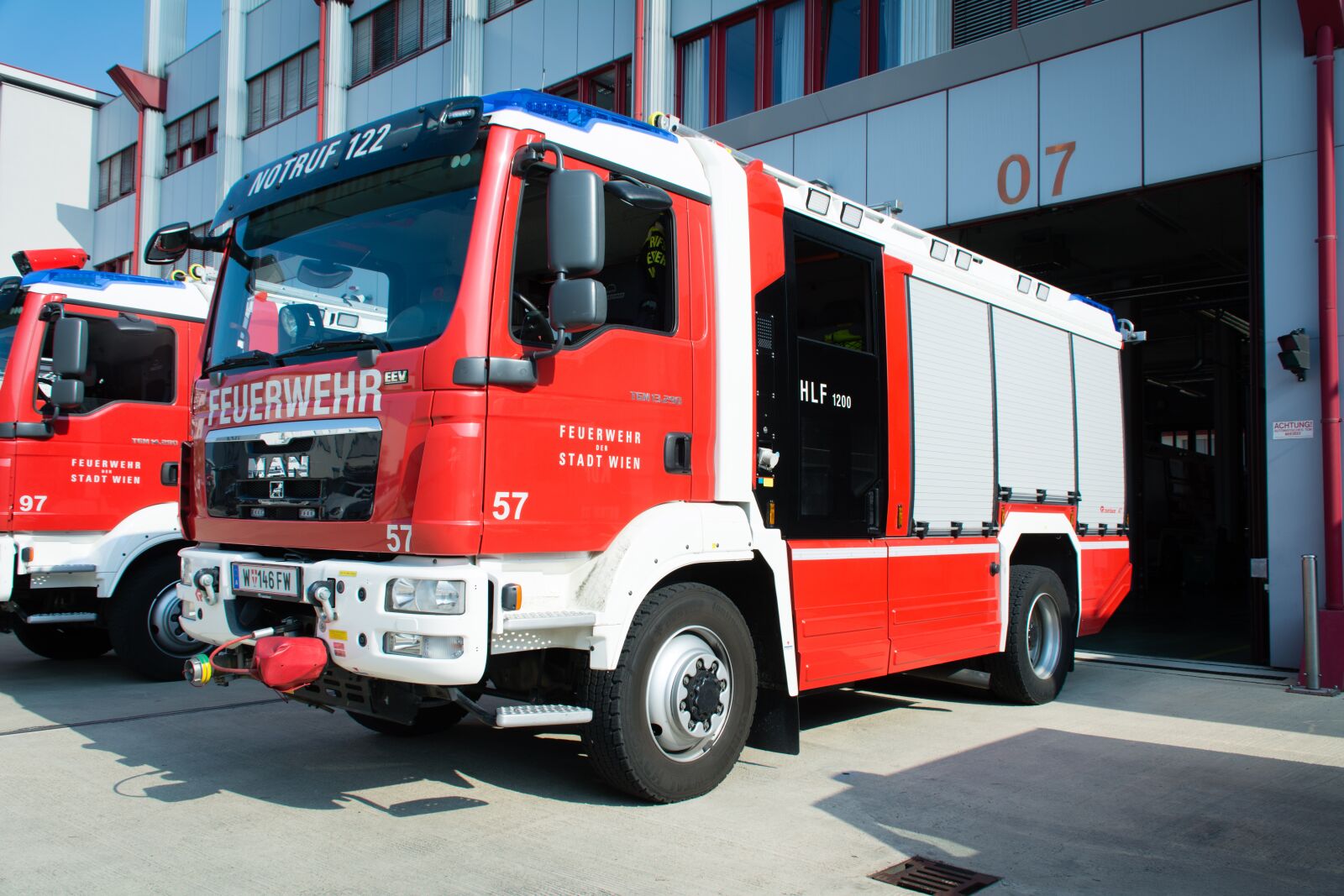 Nikon D7100 sample photo. Fire, vehicle, delete photography