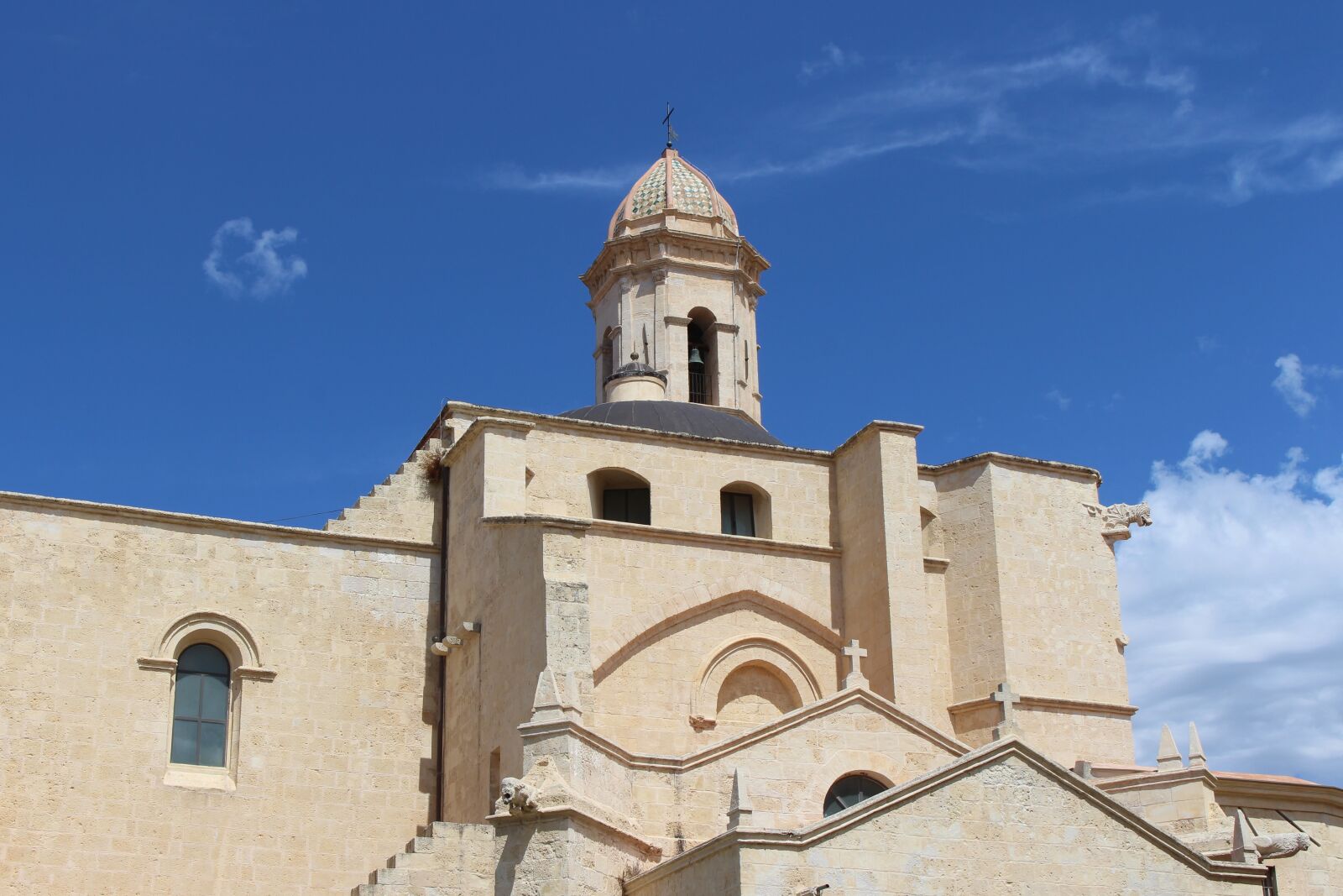Canon EOS 700D (EOS Rebel T5i / EOS Kiss X7i) sample photo. Sassari, sardinia, italy photography