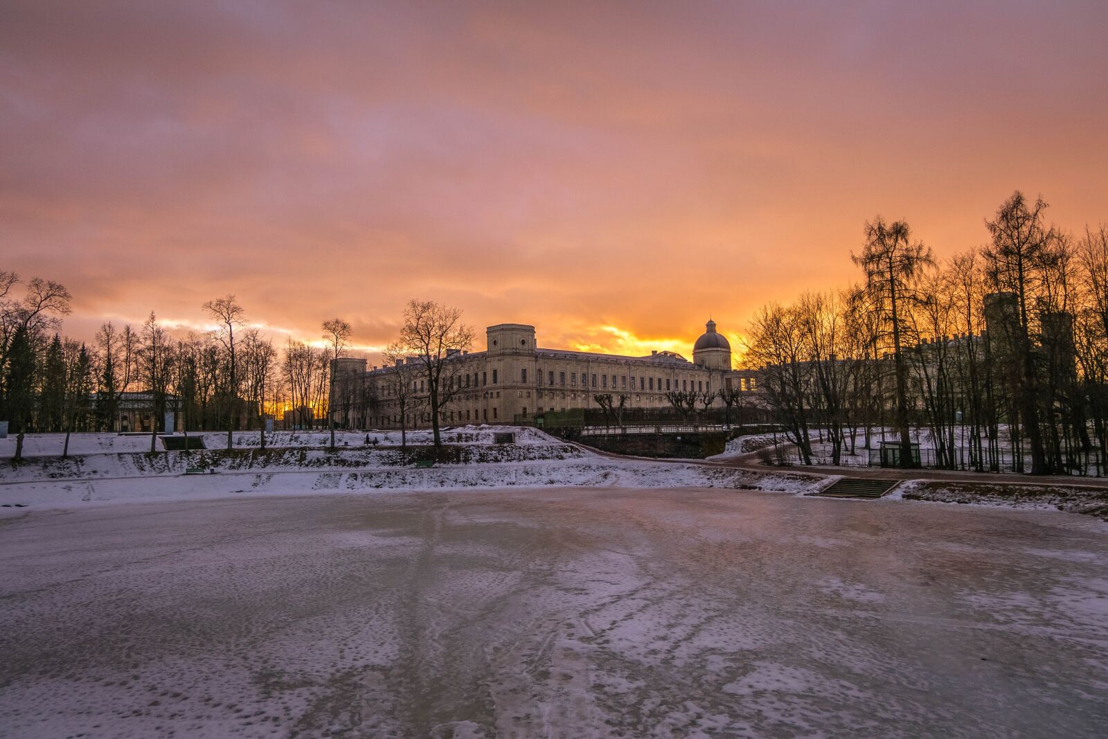 Fujifilm X-A2 + Fujifilm XC 16-50mm F3.5-5.6 OIS II sample photo. Gatchina, beauty, landscape photography