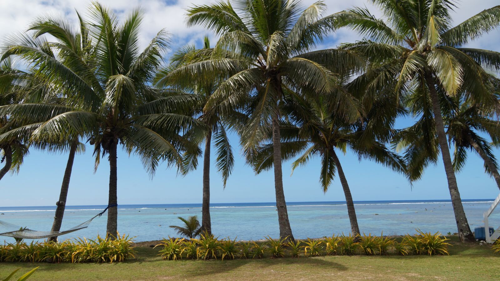 Sony NEX-VG30 sample photo. Cook island, beach, south photography