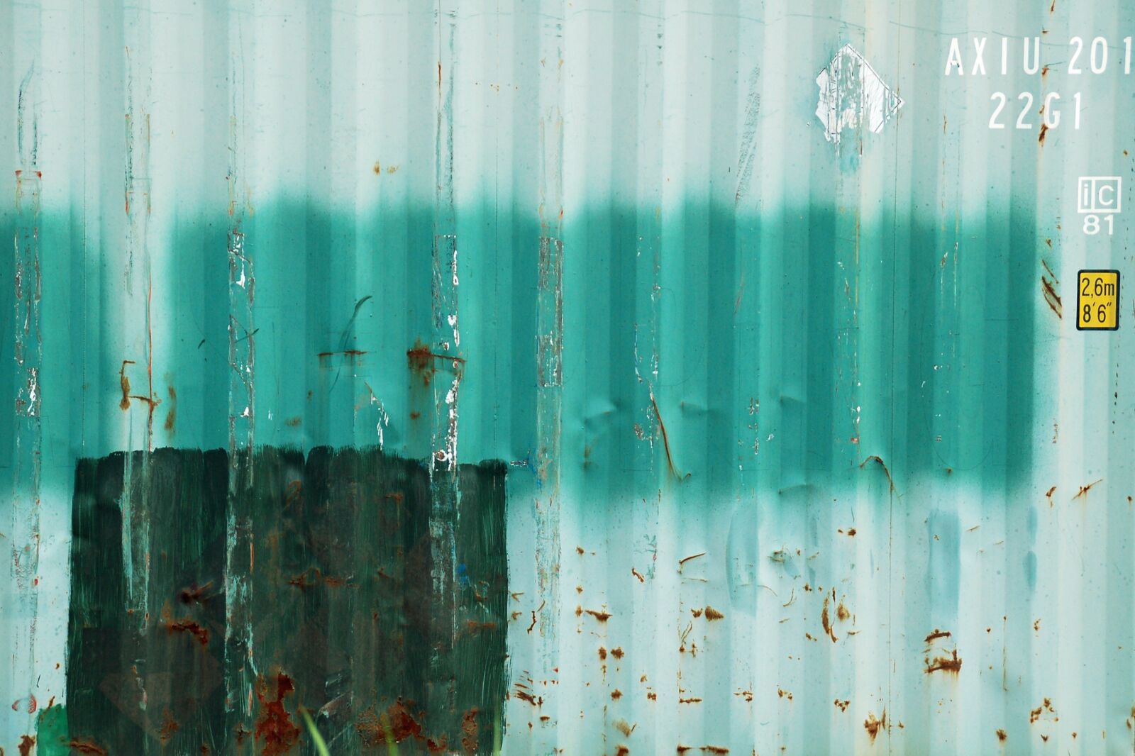 Nikon D50 sample photo. Containerwand, rust, corrugated sheets photography